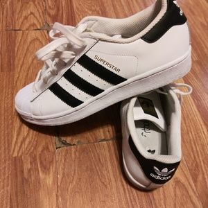 Adidas shoes unisex